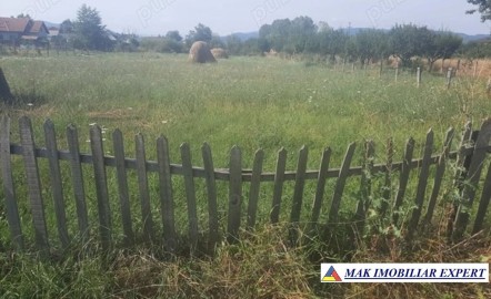 vand-teren-1350-mp-extravilan-in-domnesti-arges