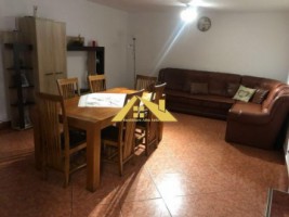casa-cu-spatiu-comercial-4