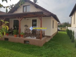 casa-noua-de-vanzare-mobilata-si-utilata-complet-finisata-7
