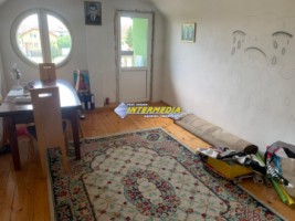 casa-cetate-schit-dp1m-cu-720-mp-teren-la-asfalt-toate-utilitatiile-12