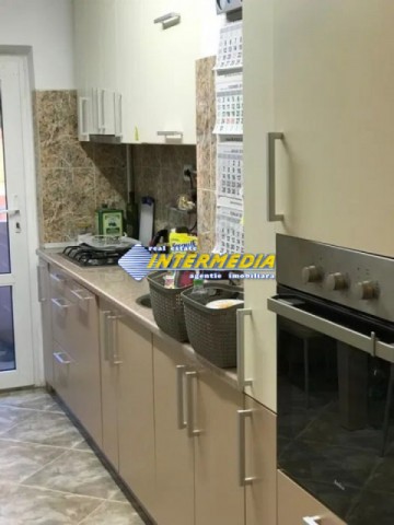 apartament-4-camere-de-vanzare-mobilat-si-utilat-ampoi-3-1
