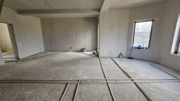 targsoru-nou-vila-pm-6-camere-2024-la-gri-159000-euro