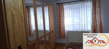 vila-de-vanzare-6-camere-leresti-cu-o-suprafata-de-184-mp-si-teren-intravilan-de-4520-mp-la-pretul-de-105000-euro-negociabil-18