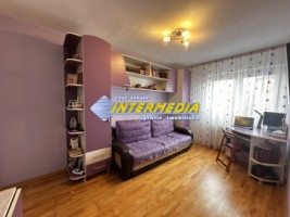 vanzare-apartament-2-camere-cetate-finisat-mobilat-si-utilat-complet-loc-parcare-1