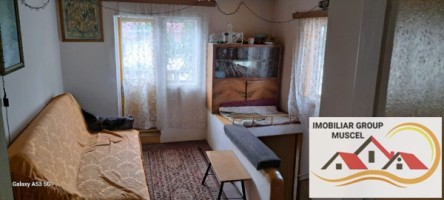 vila-demisolparter-si-etaj-compusa-din-6-camere-campulung-muscel-centru-pret-140000-euro-negociabil-24
