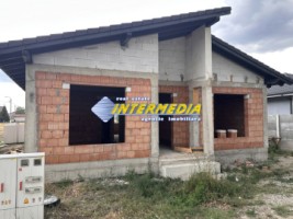 casa-noua-de-vanzare-la-rosu-in-alba-iulia-teren-423-mp-0