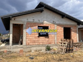 casa-noua-de-vanzare-la-rosu-in-alba-iulia-teren-423-mp-2