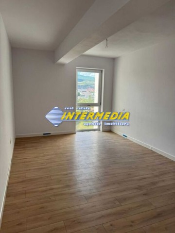 vanzare-apartament-3-camere-2-bai-2-balcoane-78-mp-utili-debara-dresing-alba-iulia-zona-cetate-hcc-7