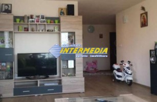 casa-noua-de-vanzare-p-cu-400-mp-teren-in-alba-iulia-finisata-complet-3