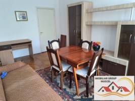 vanzare-apartament-2-camere-cu-balcon-inchis-cu-termopan-intr-o-zona-linistita-flamanda-aproape-de-centrul-orasului-la-pretul-de-42000-euro-negociabil-3