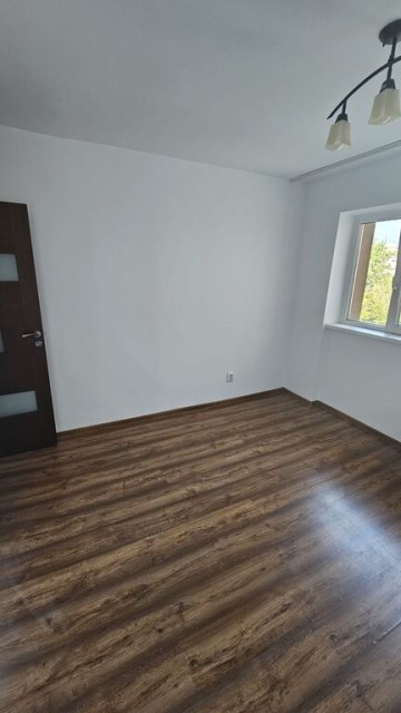 malu-rosu-3cam2bai-cf1a-dec-28-renovat-96000-euro-19