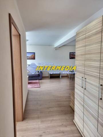 apartament-3-camere-deinchiriat-in-bloc-nou-cetate-mobilat-complet-6