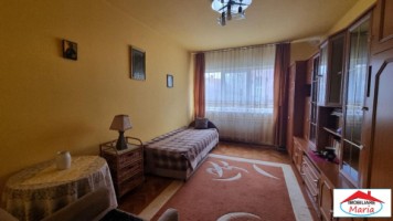 apartament-3-camere-de-inchiriat-in-centru-cu-garaj-7