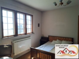 vanzare-vila-interbelica-deosebita-cu-caracter-istoric-in-campulung-muscel-construita-in-1938-de-arhitectul-prager-cu-teren-1450mp-pret-250000-euro-negociabil-13