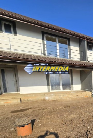 casa-noua-p1-in-zona-cetate-finisata-sau-semifinisata-6