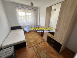 de-inchiriat-apartament-3-camere-decomandat-mobilat-si-utilat-in-alba-iulia-34