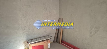 apartament-2-camere-decomandat-centrala-renovat-incalzire-pardoseala-pod-mansardabil-loc-parcare-zona-turistica-13