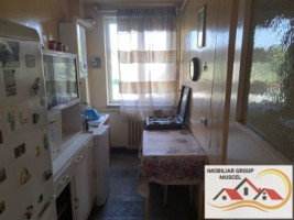 vanzare-apartament-confort-1-cu-3-camere-etaj-3-pret-50000-euro-negociabil-visoi-bloc-de-caramida-ap-decomandat-3