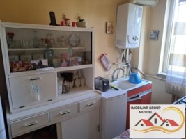 vanzare-apartament-confort-1-cu-3-camere-etaj-3-pret-50000-euro-negociabil-visoi-bloc-de-caramida-ap-decomandat-4