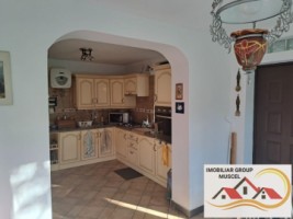 vanzare-vila-intr-o-zona-deosebita-in-dragoslavele-cu-suprafata-de-378-mpsi-teren-2533mp-la-pretul-de-270000-euro-negociabil-se-vinde-mobilata-27