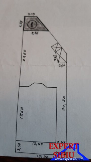 vand-apartament-5-camere-la-casa-309-mp-terengaraj-zona-lazaret-1