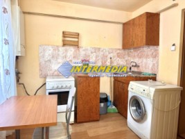 apartament-cu-o-camera-cetate-decomandat-etaj-3-alba-iulia-zona-cetate-bulevard-1