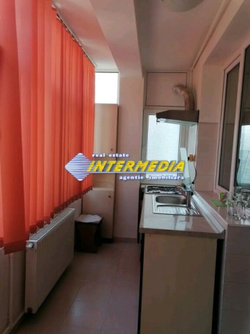 apartament-cu-2-camere-living-bloc-nou-in-cetate-mobilat-si-utilat-2