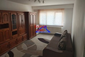 inchiriez-apartament-2-camere-decomandat-zona-strand-2