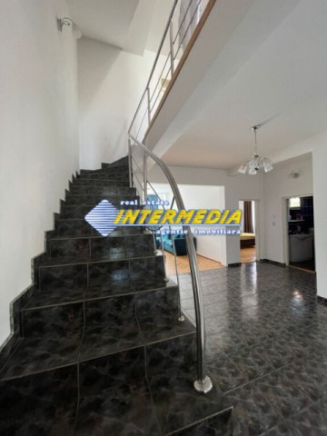 casa-dpe-de-vanzare-finisata-si-500-mp-teren-cu-toate-utilitatile-strada-asfaltata-29