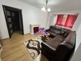 inchiriez-apartament-3-camere-semidecomandatzona-mihai-viteazul-3