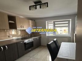 de-vanzare-apartament-2-camere-50-mp-utili-cetate-bulevard-mobilat-complet
