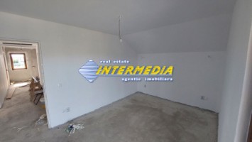 casa-noua-pe-cu-450-mp-teren-si-toate-utilitatiile-in-alba-iulia-9