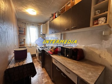 apartament-cu-2-camere-si-balcon-de-vanzare-in-alba-iulia-zona-cetate-bulevard