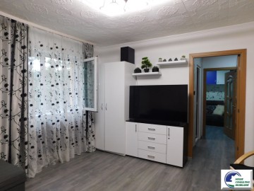 comarnic-apartament-cu-doua-camere-mobilat-si-utilat