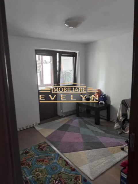 apartament-2-camere-etaj-1-zona-scoala-nr-7-de-vanzare