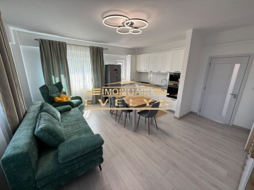 apartament-3-camere-de-vanzare-zona-pod-de-piatra-magazin-piticot