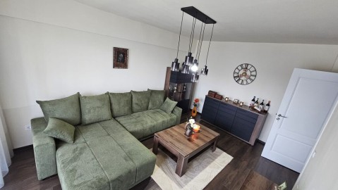 democratiei-2c-1a-dec-24-mobuti-de-lux-119000-euro