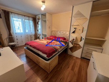 inchiriez-garsoniera-situata-la-etajul-3-al-unui-imobil-zona-peco-milea