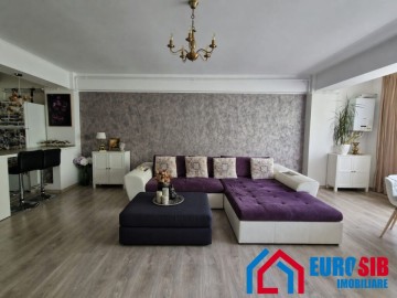 apartament-3-camere-etaj-1-complet-mobilat-in-sibiu-d-stanca