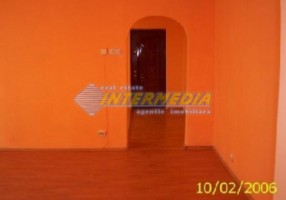 spatiu-comercial-de-vanzare-alba-iulia-zona-cetate-piata-2