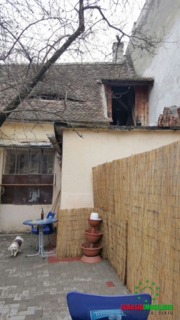 casa-singur-in-curte-de-vanzare-in-sibiu-zona-ultracentrala-5