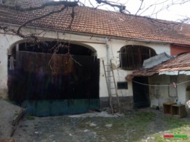 casa-4-camere-de-vanzare-in-sebesul-de-jos-5