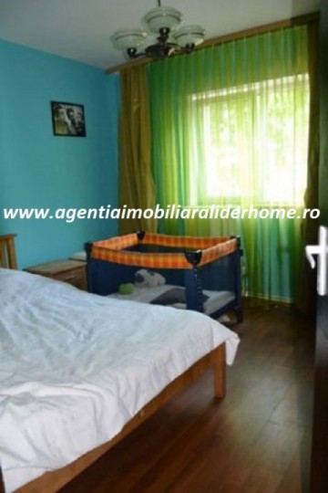 apartament-4-camere-decomandat-zona-bucovina-3