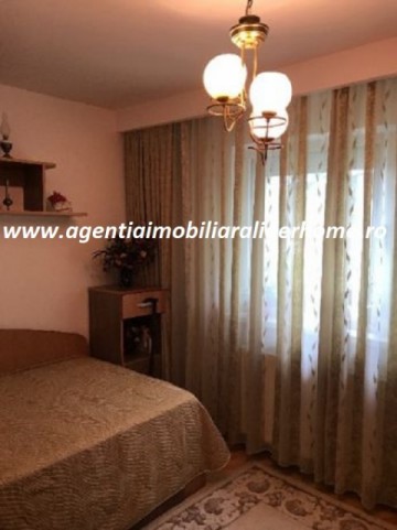 apartament-4-camere-decomandat-zona-bucovina-2