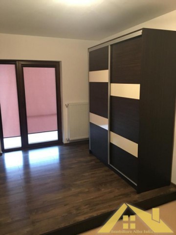 de-inchiriat-casa-pentru-pretentiosi-4