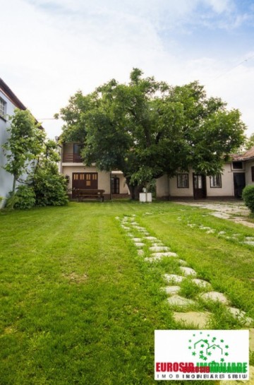 casa-modern-mobilata-de-inchiriat-in-sibiu-16