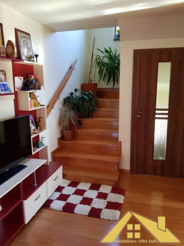 de-vanzare-casa-la-cheie