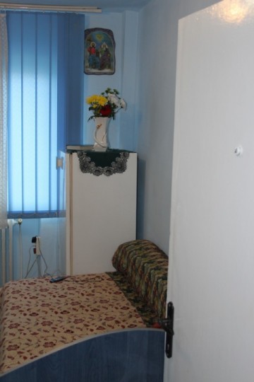 vand-apartament-3-camere-decomandat-zona-primaverii-10