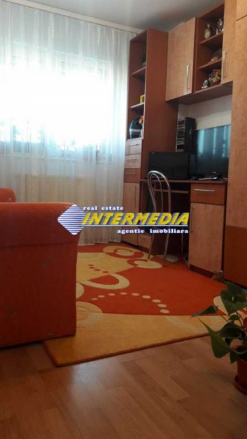 apartament-cu-4-camere-cetate-7