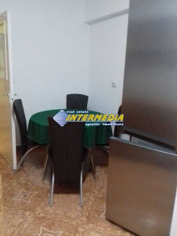 apartament-3-camere-de-inchiriat-in-alba-iulia-zona-cetate-9